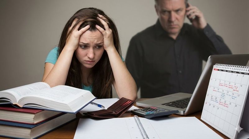 1.家庭教師バイトは「やめとけ」と言われる理由